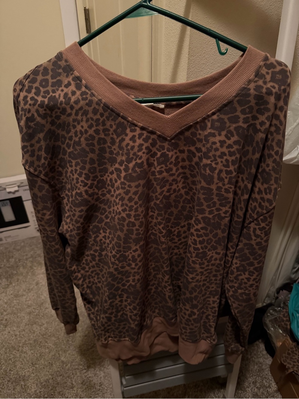 Maurice’s Leopard Print V-Neck Women's sweatshirt large